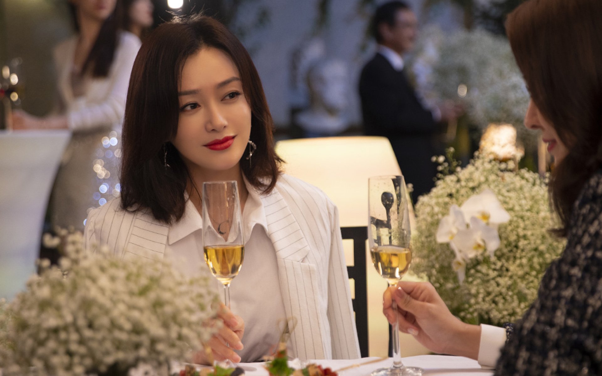 乐鱼体育APP官方下载-五大联赛是否通过球员配速分层形成全场节奏管理体系，五大联赛最快速度