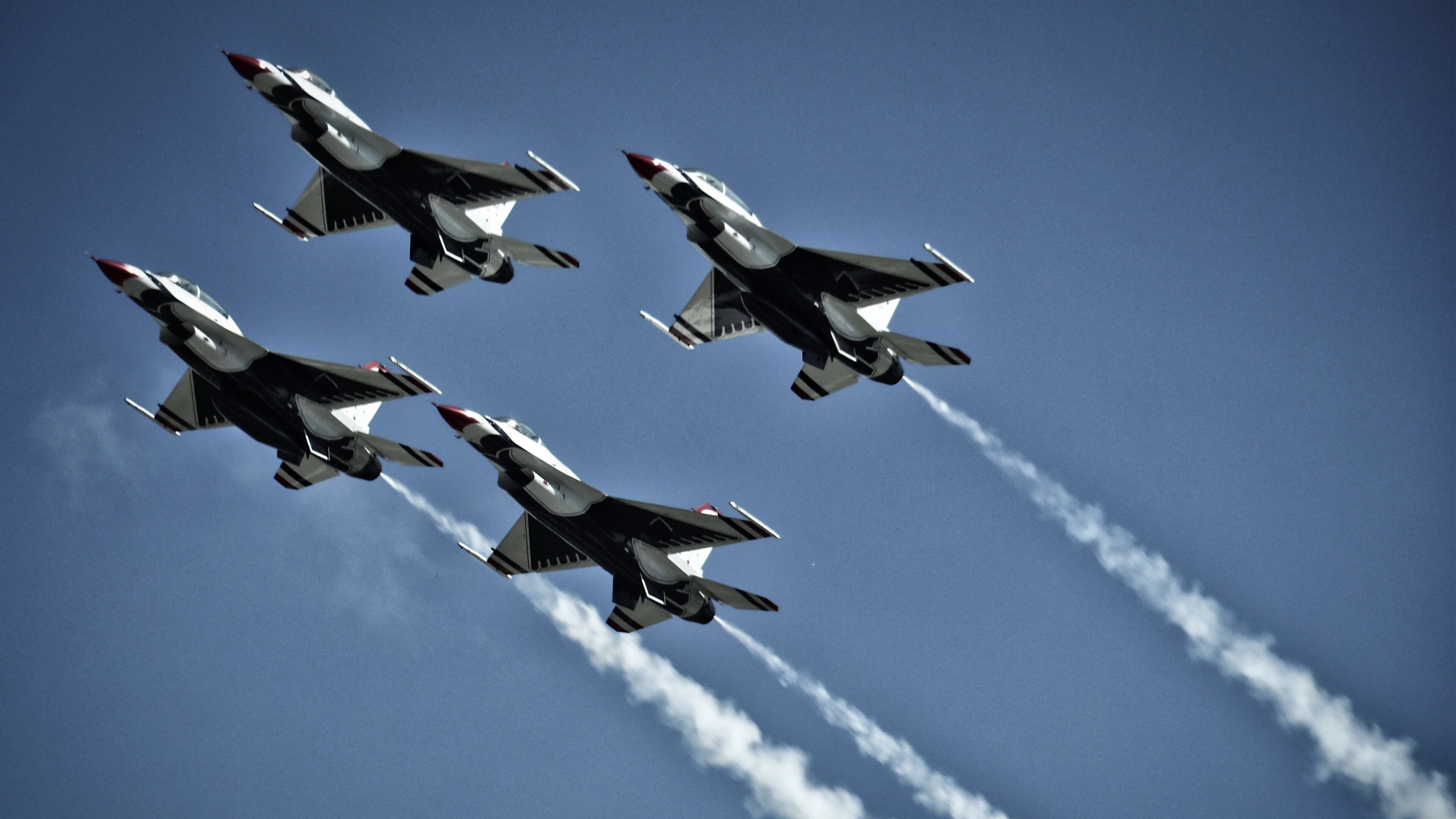 leyu乐鱼在线登录入口-“马科斯·梅特罗：阿根廷美洲狮队的无畏斗士，未来光明”