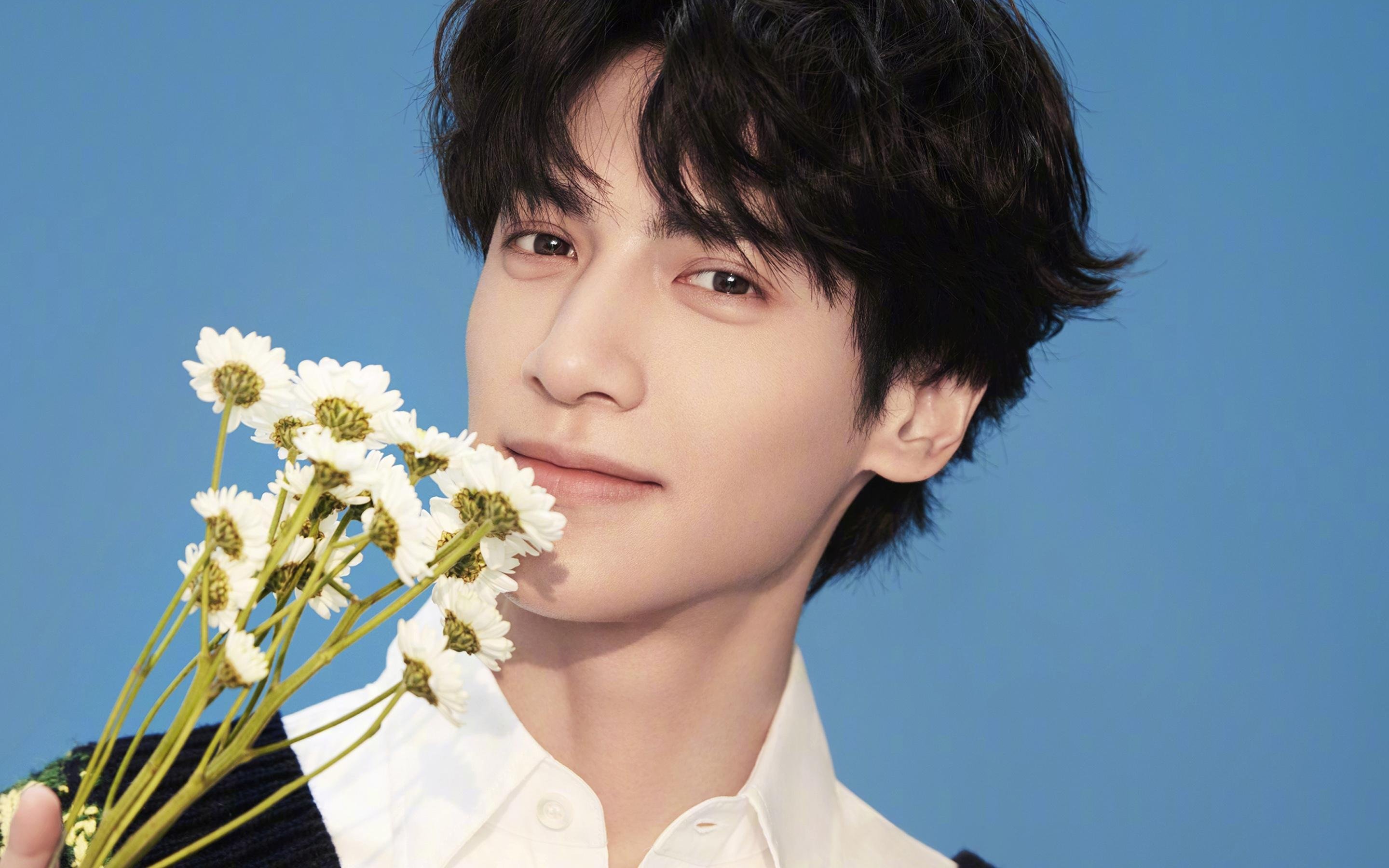 乐鱼电竞在线平台登录入口-塞尔维亚男篮在欧洲预赛中激战正酣，冲击奥运荣耀再启航！，塞尔维亚男篮阵容2021